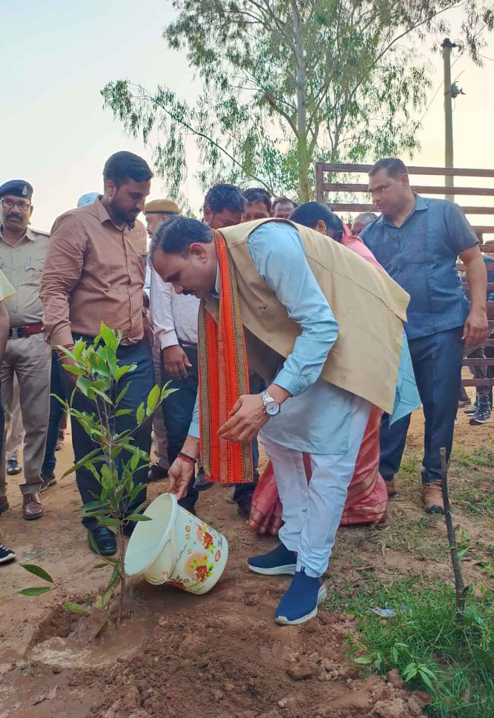 समृद्धि का द्वार है स्वच्छता, छत्तीसगढ़-रायपुर में स्वास्थ्य मंत्री श्याम बिहारी ने शुरू किया अभियान