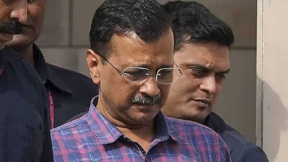 दिल्ली विधानसभा चुनाव से पहले अरविंद केजरीवाल का बड़ा ऐलान, पुजारियों, ग्रंथियों को हर महीने 18 हजार रुपये वेतन