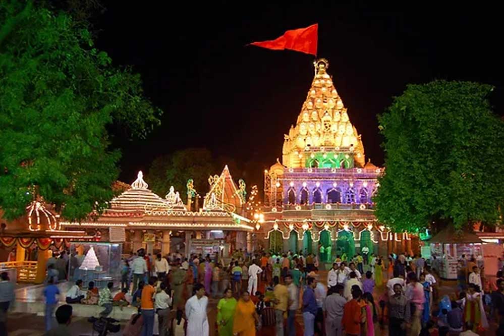 महाकाल मंदिर में बड़ा एक्शन, प्रशासक बने एडीएम अनुकूल जैन, गणेश धाकड़ को हटाने का बाद दी जिम्मेदारी