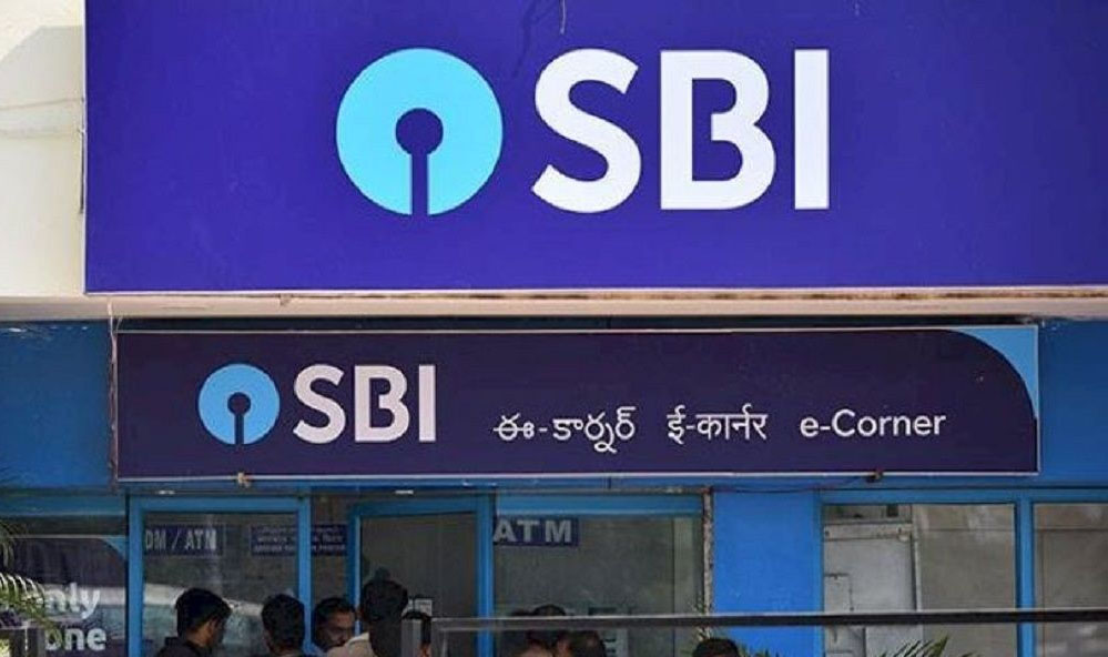 SBI, HDFC Bank के ग्राहकों को होगा फायदा, FD पर इतना बढ़कर मिलेगा ब्याज