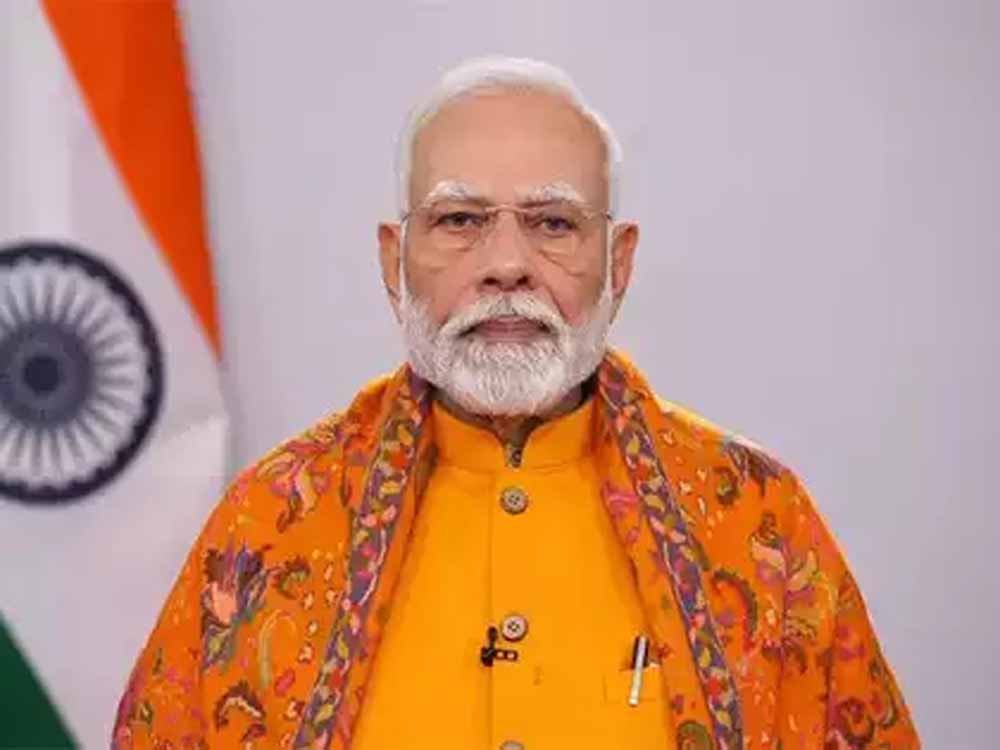 प्रधानमंत्री मोदी ने कहा- मैं भी मनुष्य हूं, देवता नहीं हूं, मुझसे भी गलतियां होती हैं, राजनीति में अच्छे लोग लगातार आना चाहिए