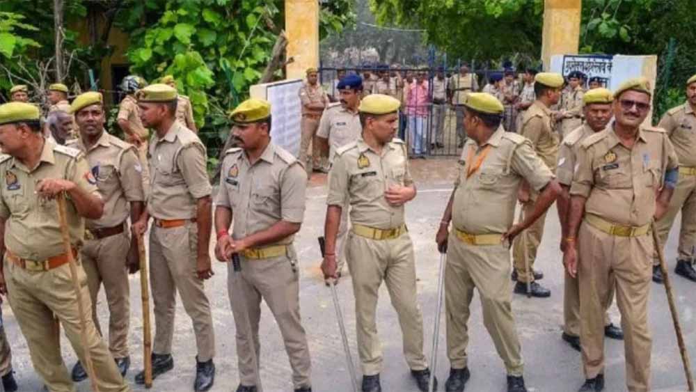 अब यूपी की कड़क मिजाज पुलिस नहीं करेगी कोई तू-तड़ाक, बल्कि जनता को आप कहकर सम्बोधित करेगी