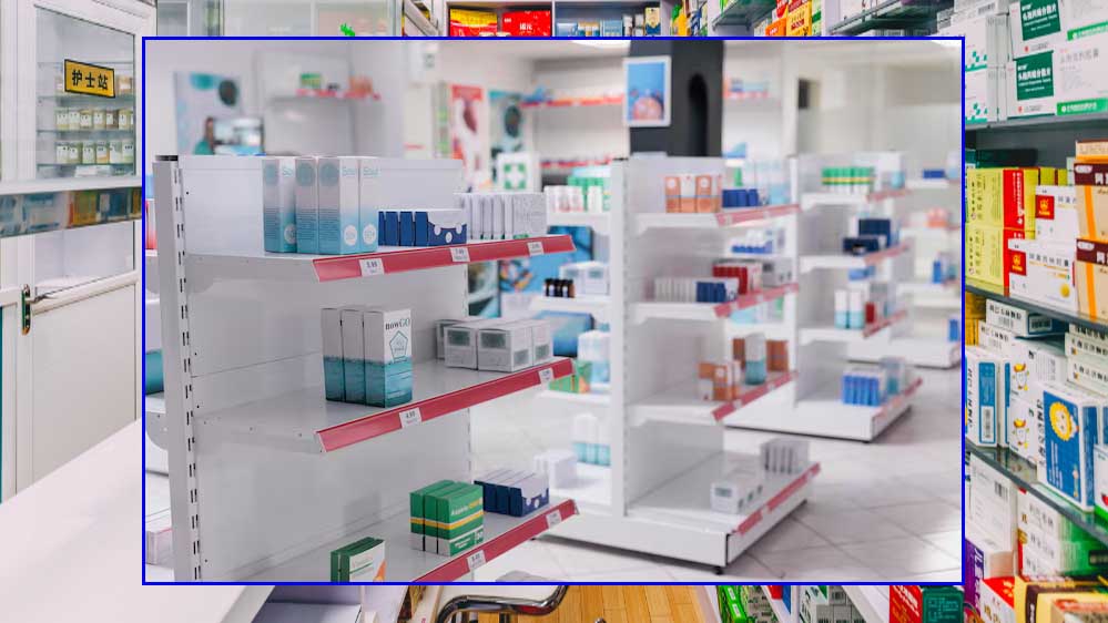 खांसी की दवा पर 400% मुनाफा! क्या आप भी लूटे जा रहे हैं मेडिकल दुकानों पर?