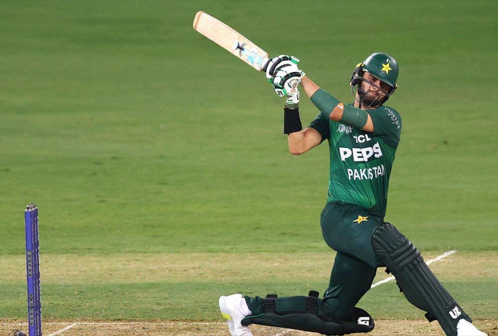 पाकिस्तान ने किया सुपर-4 में क्वालिफाई, यूएई को हराकर बनाई भारत से भिड़ंत की राह