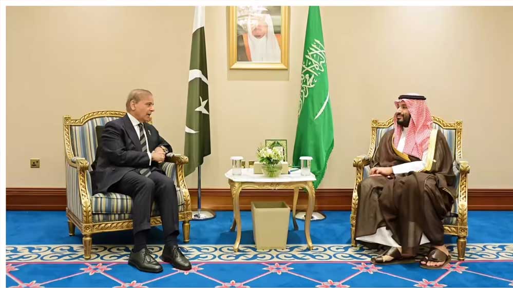 UAE और कतर भी पाक से रक्षा समझौता कर सकते हैं? भारत ने मुस्लिम देशों को भेजा स्पष्ट संदेश