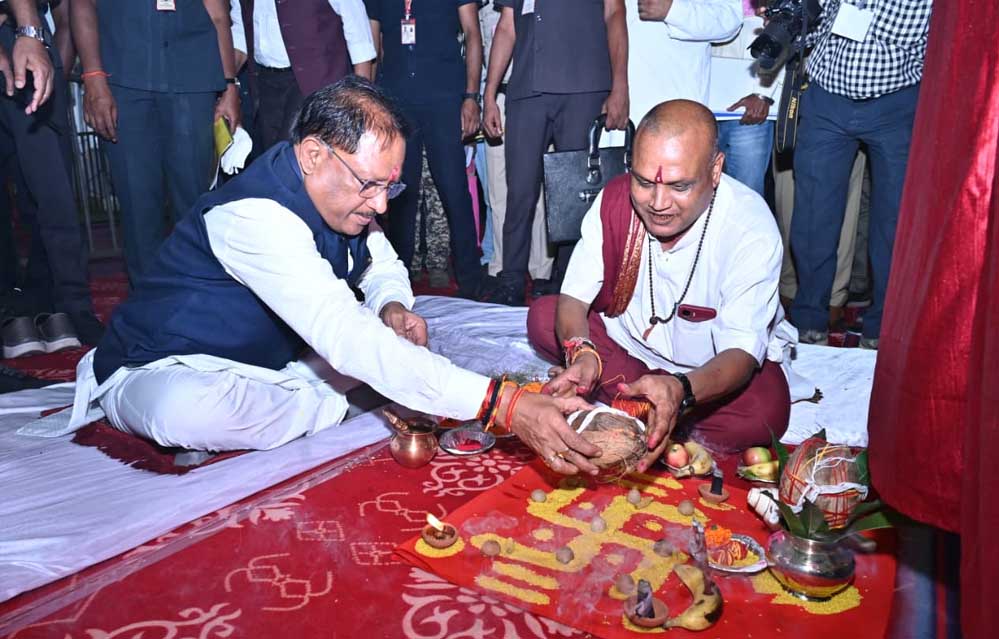 विकास को मिली रफ्तार: सीएम साय ने किए 244 करोड़ से ज्यादा के कार्यों का लोकार्पण और शिलान्यास