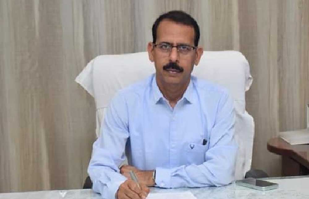 सिंगरौली कलेक्टर का कड़ा कदम: मतदाता मैपिंग की चूक पर BLO निलंबित