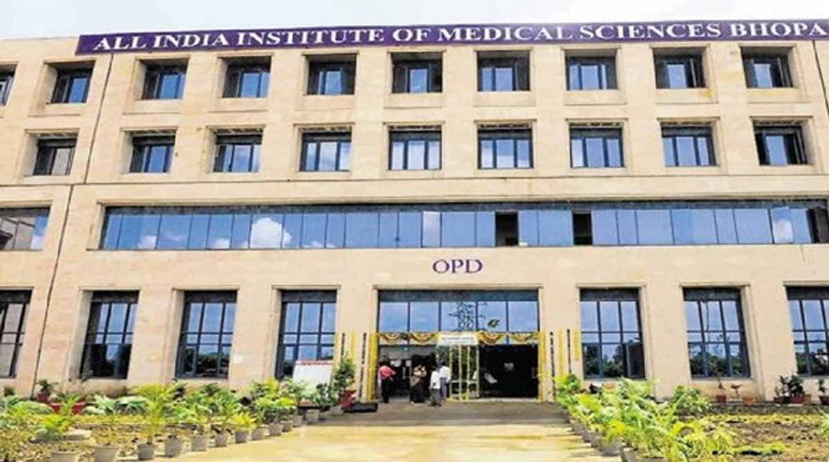 भोपाल एम्स में आधुनिक जांच प्रणाली शुरू, सैकड़ों बीमारियों की जांच एक मशीन से संभव