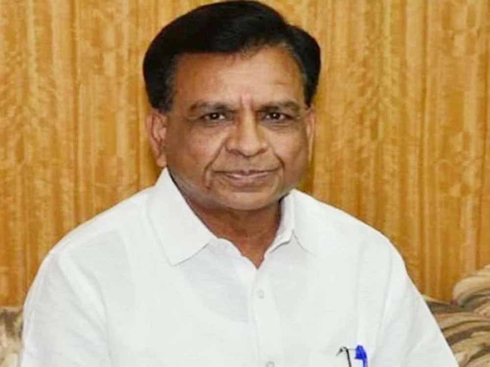 उप मुख्यमंत्री देवड़ा ने कहा- स्वदेशी अपनाओ अभियान विकसित भारत के निर्माण की दिशा में एक मजबूत कदम