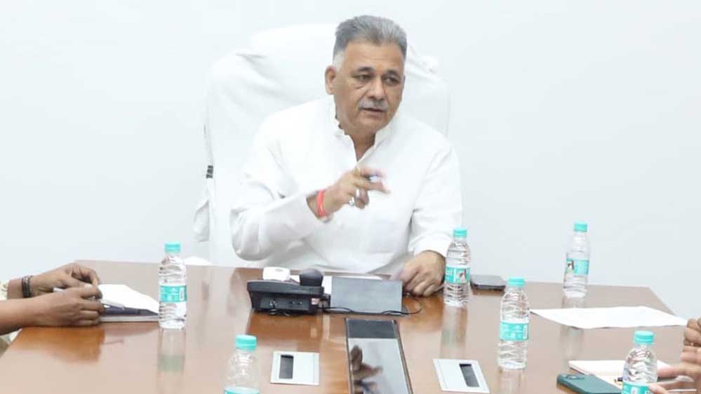 तकनीकी शिक्षा मंत्री परमार ने विभागीय गतिविधियों एवं कार्यों की समीक्षा की