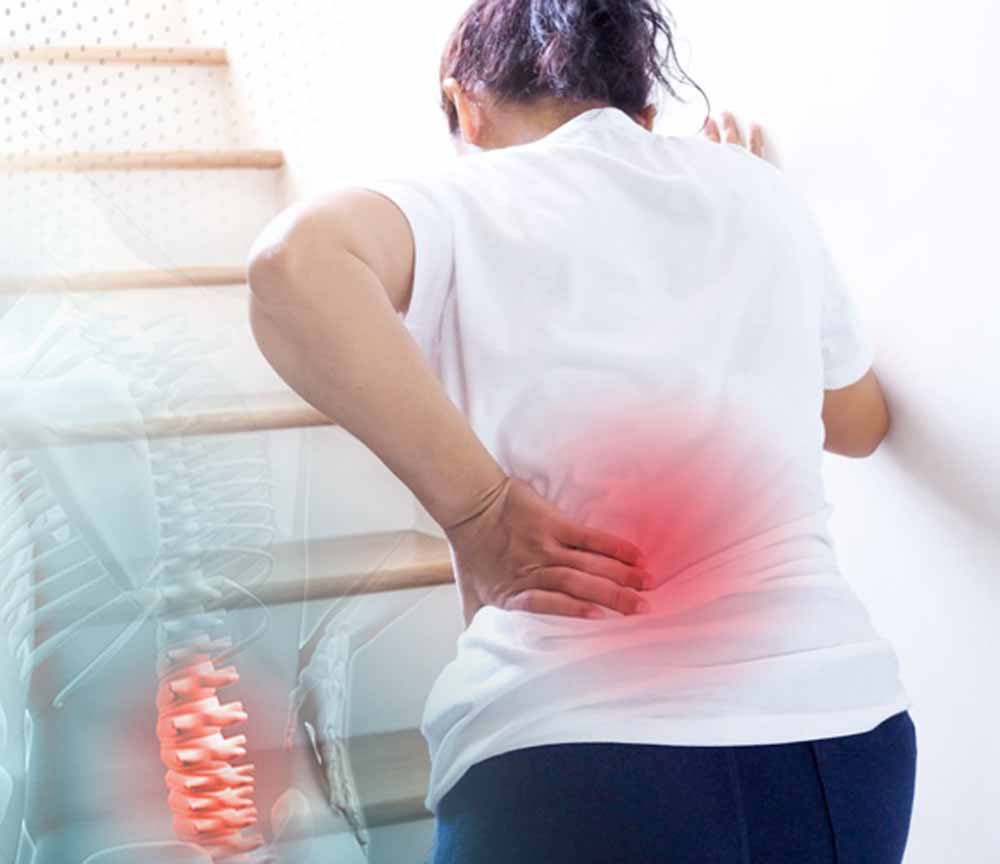 महिलाएं जानें ऑस्टियोपोरोसिस से जुड़े खतरे