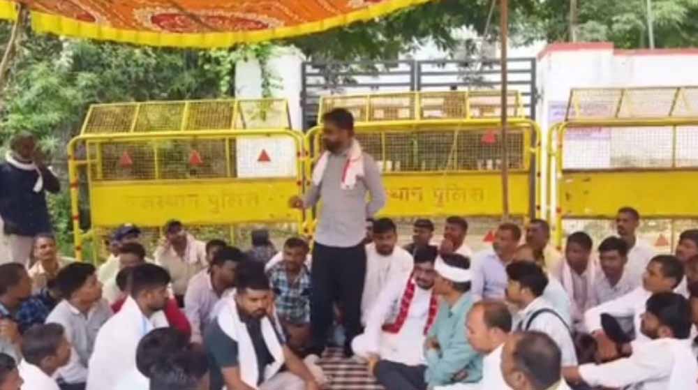 डूंगरपुर में हिरासत मौत मामला: अफसर निलंबित, नेताओं की अनसुनी, गुस्से में परिजन व ग्रामीण