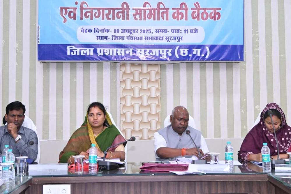 रायपुर में जनदर्शन के दौरान मंत्री राजवाड़े ने सुनी जनता की आवाज़, समस्याओं के तत्काल निपटान के निर्देश