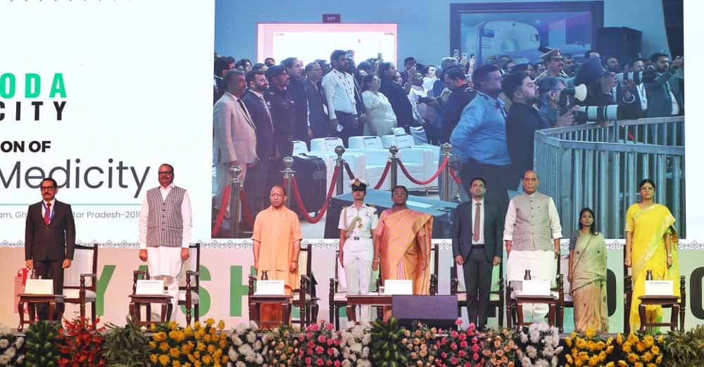 राष्ट्रपति द्रौपदी मुर्मु ने किया यशोदा मेडिसिटी का उद्घाटन, मुख्यमंत्री योगी आदित्यनाथ और डिप्टी सीएम ब्रजेश पाठक भी रहे मौजूद