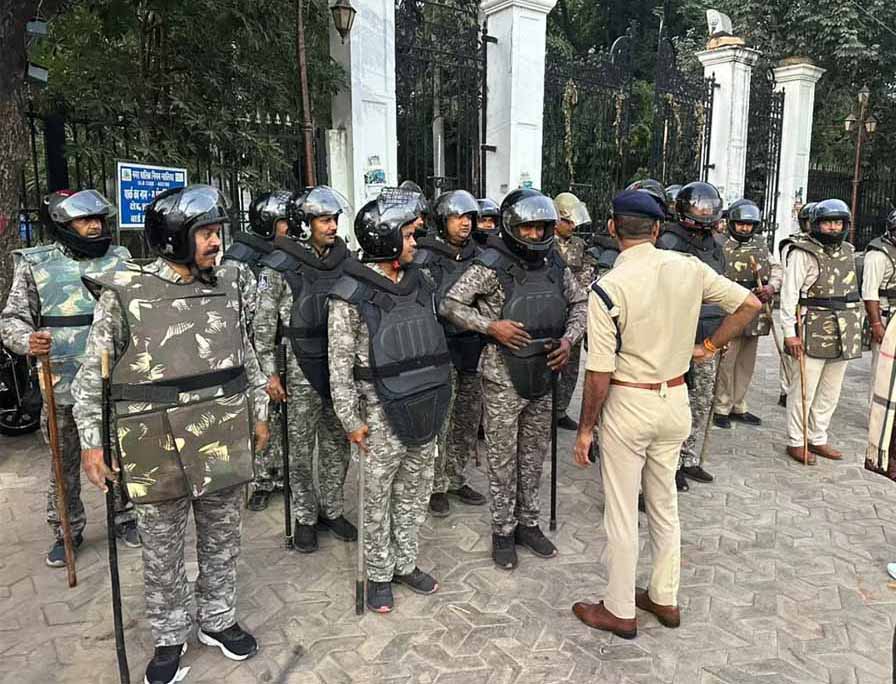 ग्वालियर में तनाव: 4 हजार सुरक्षाकर्मी तैनात, धारा 163 के तहत सुरक्षा कड़ी