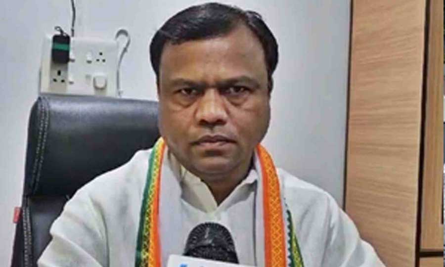 कांग्रेस का सरकार पर दबाव: छत्तीसगढ़ में समय पर धान खरीदी और बढ़े हुए समर्थन मूल्य की मांग