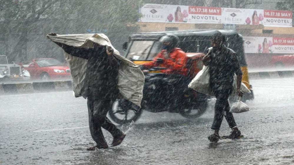 बारिश का असर मध्यप्रदेश में, श्योपुर में रिकॉर्ड बारिश, ग्वालियर-चंबल और अन्य जिलों में आज भी बरसात