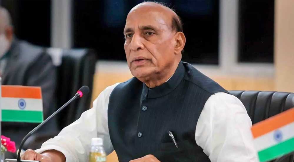 सेना के लिए ताबड़तोड़ खरीदारी! 5 महीने में खर्च हुआ आधे से ज्यादा रक्षा बजट