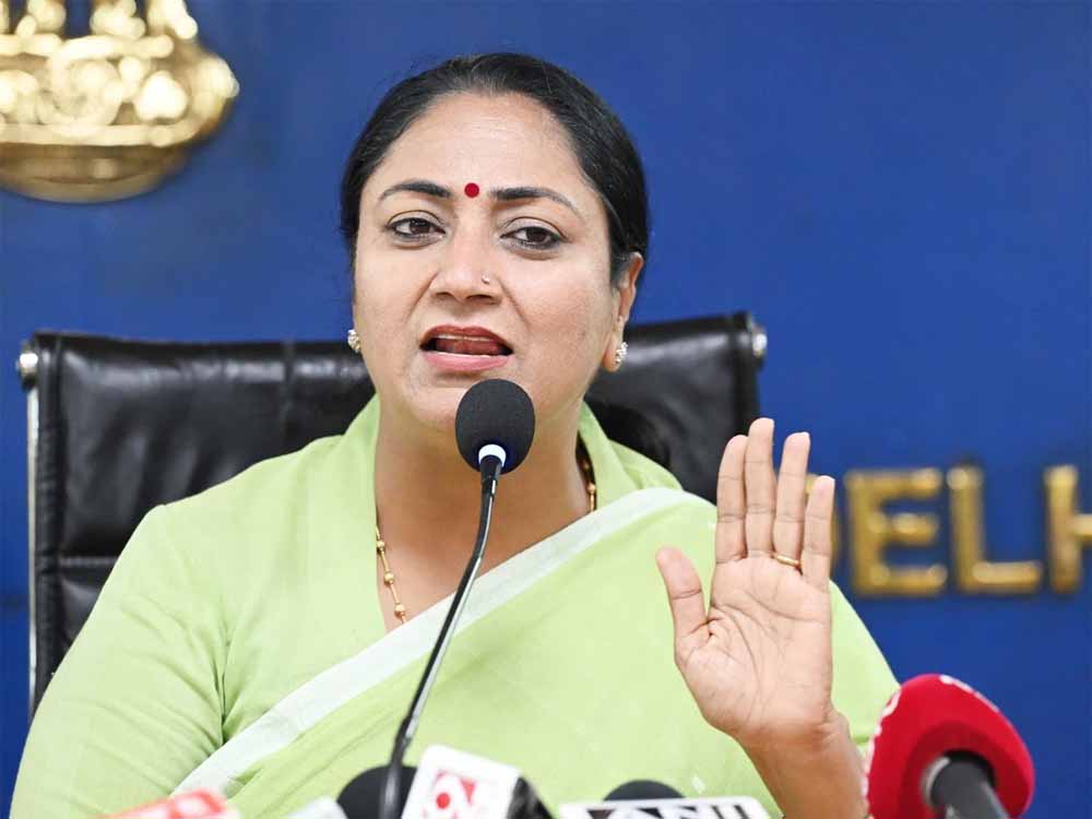 हास्य योग केंद्र का रजत जयंती उत्सव: ‘हंसते-हंसते स्वस्थ भारत’ में मुख्य अतिथि होंगी मुख्यमंत्री रेखा गुप्ता