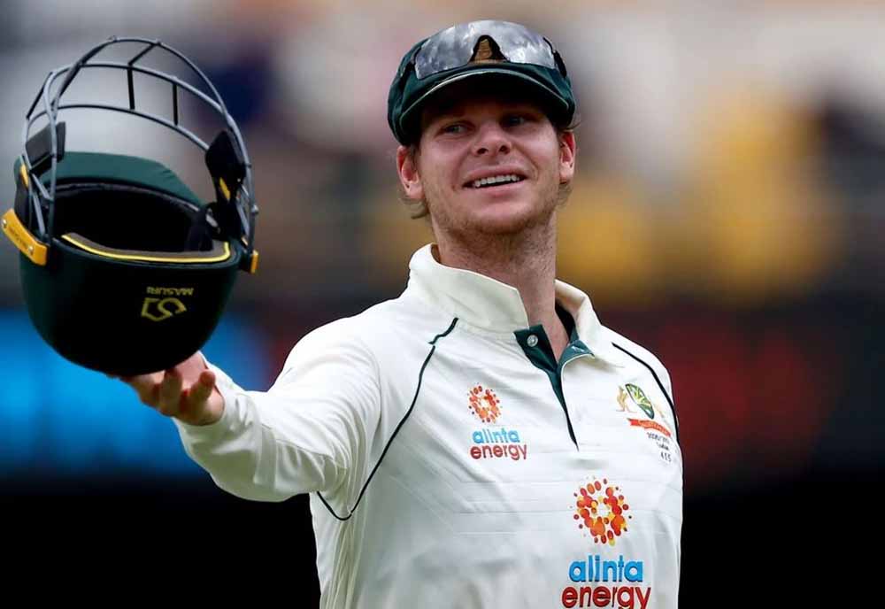 Ashes 2025 में कप्तानी की दांव-पेच: कमिंस फिट नहीं तो स्मिथ करेंगे कमान संभालने की तैयारी