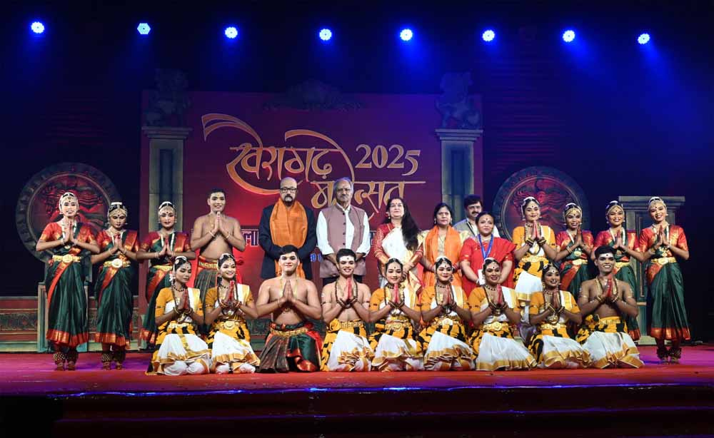 खैरागढ़ महोत्सव का भव्य समापन, राज्यपाल रमेन डेका रहे मुख्य अतिथि