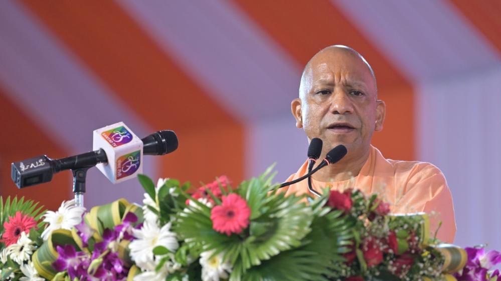 पीएम मोदी और सीएम योगी के नेतृत्व में काशी का आध्यात्मिक पुनर्जागरण हो रहा – उपराष्ट्रपति