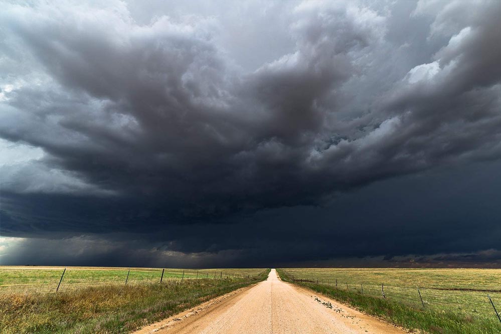 भारी तूफानी आफत की चेतावनी, 4 राज्यों में तैयार रहें!एक साथ बन रहे तीन तूफान