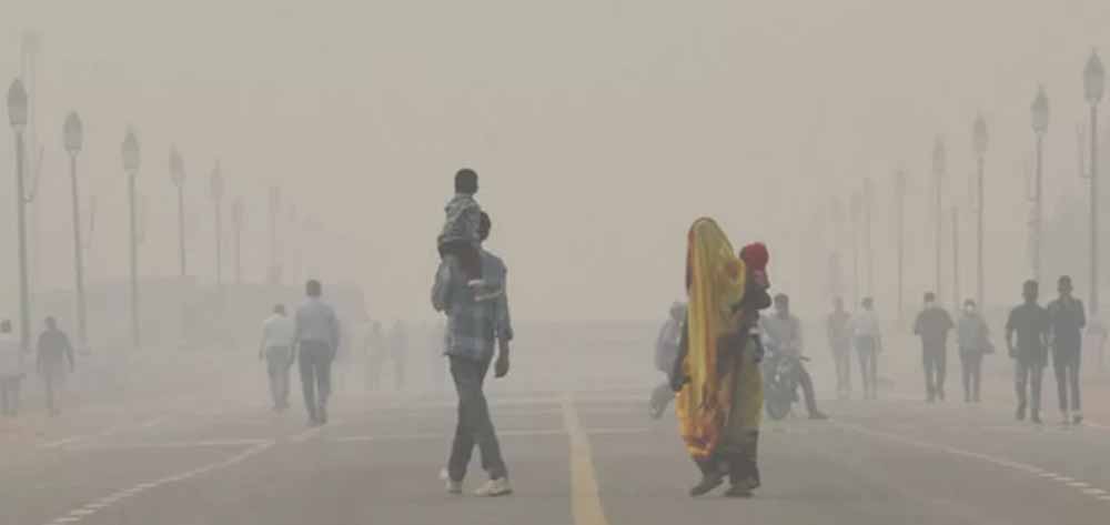 हवा में जहर, निशाने पर बच्चे: प्रदूषण से फेफड़े हो रहे कमजोर