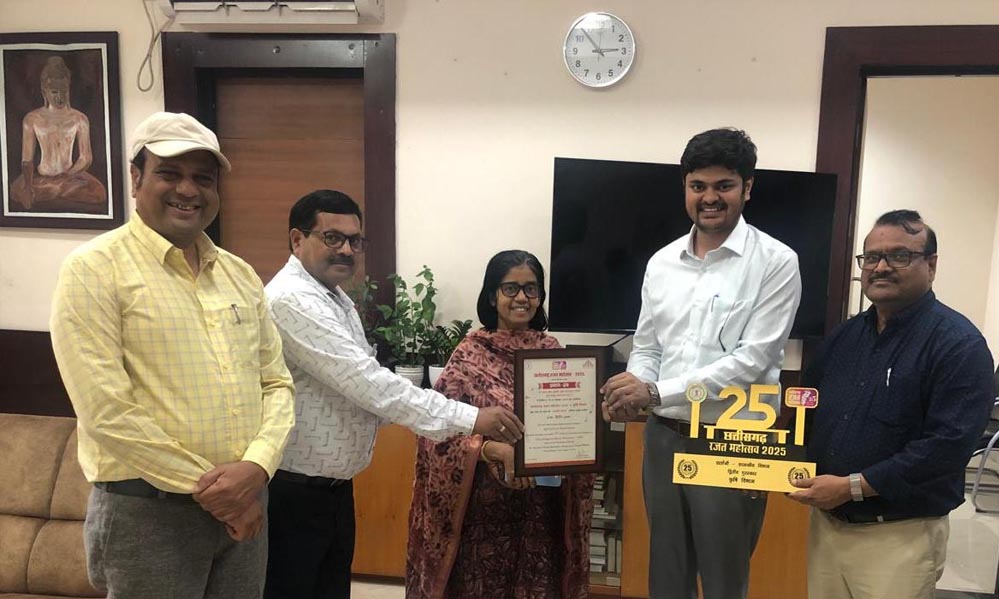 कृषि मंत्री रामविचार नेताम ने अधिकारियों-कर्मचारियों को दी बधाई और शुभकामनाएं