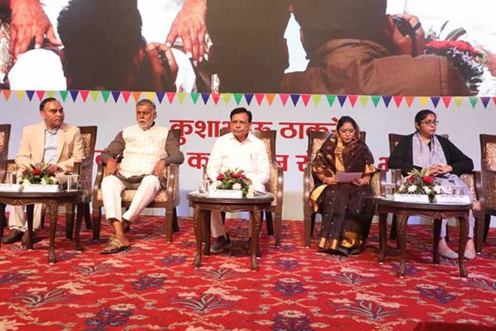 लक्ष्य बड़े रखें, उत्साह से कार्य करने पर निश्चित रूप से मिलेगी सफलता : उप मुख्यमंत्री देवड़ा