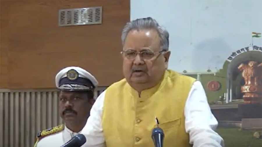 जनादेश के बाद राजनीतिक संकेत: डॉ. रमन सिंह ने नीतीश कुमार की अगुवाई पर जताया भरोसा