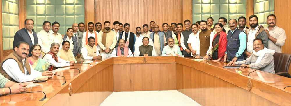 साहू समाज के प्रतिनिधिमंडल ने मुख्यमंत्री साय से की मुलाकात