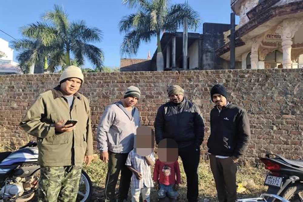 मध्यप्रदेश पुलिस की मानवीय पहल, विगत एक सप्ताह में 19 बिछड़े बच्चों को सकुशल परिजनों से मिलाया