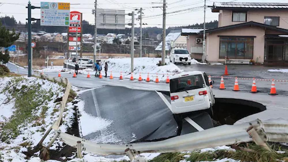 जापान में 6.7 का भूकंप, चौथी बार हिल रहा देश, तटीय इलाकों में सुनामी का अलर्ट जारी