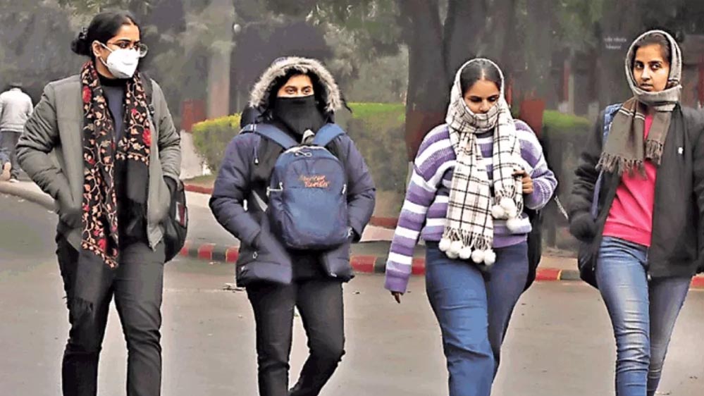 मध्य प्रदेश में सर्दी का टॉर्चर, इंदौर में पारा 5.2 डिग्री, आज 5 जिलों में शीतलहर का अलर्ट