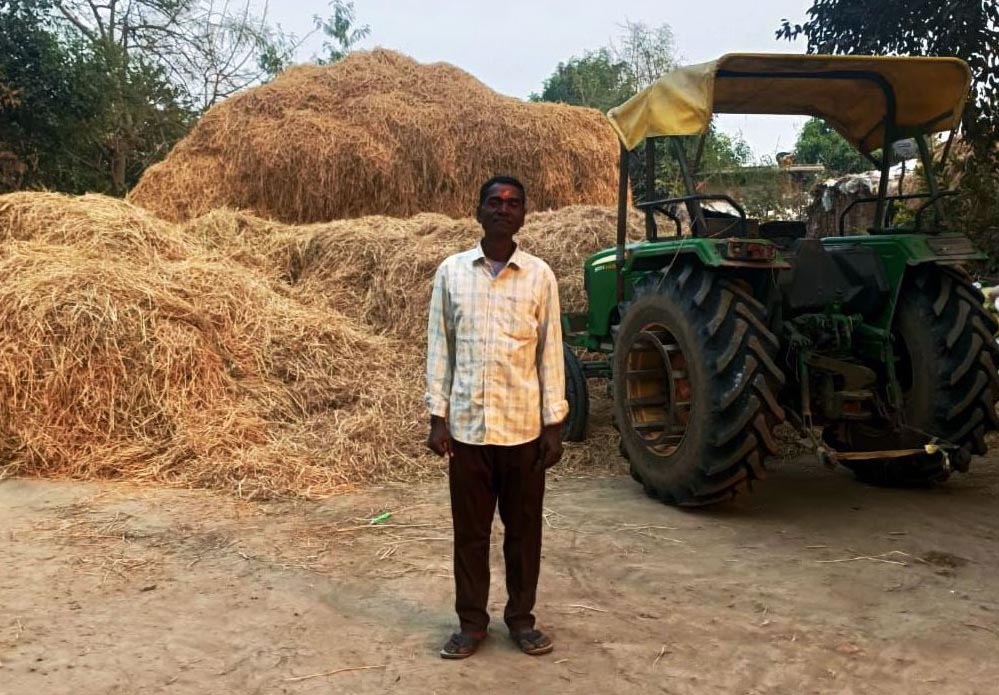 रायपुर : पर्यावरण संरक्षण और पशुधन संवर्धन की मिसाल- ग्राम सेमरा बी के कीर्तन निषाद की प्रेरक पहल