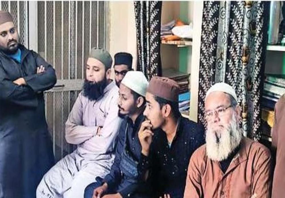 जबलपुर: सात संदिग्ध जमाती पकड़े गए, छिपते हुए जा रहे थे पठानी मोहल्ला, पुलिस ने थाने में की पूछताछ