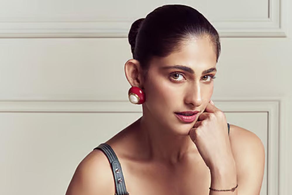 कुब्रा सैत का बयान: एक्टिंग में भावनाओं से जुड़ना एक विकल्प नहीं, आवश्यकता है