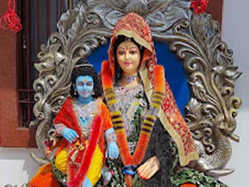 रामभक्ति की अनोखी छवि: कौशल्या माता मंदिर में माँ की ममता में लिपटे श्रीराम