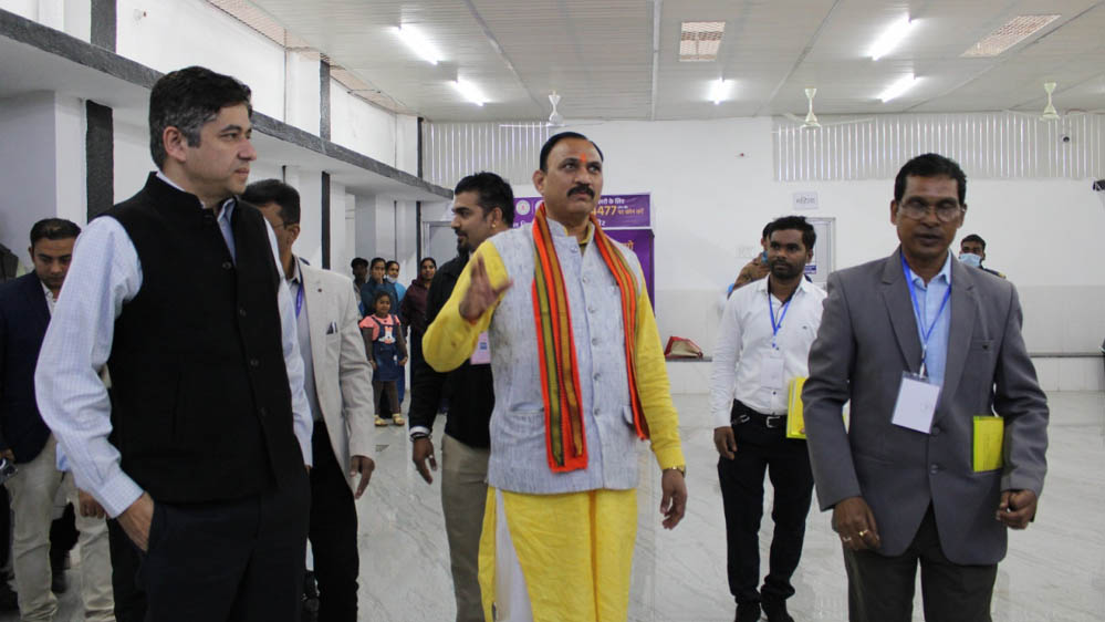 स्वास्थ्य मंत्री का जांजगीर-चांपा जिला चिकित्सालय में औचक निरीक्षण, नई ओपीडी और एनआईसीयू की शुरुआत