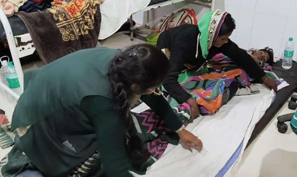 मोहान यादव कैबिनेट की मंत्री प्रतिमा बागरी ने निभाई नर्स की भूमिका, सतना अस्पताल में मरीजों के लिए सक्रिय