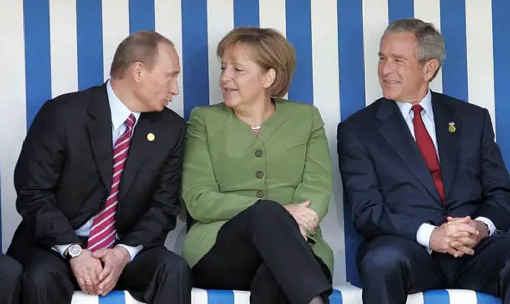 पाकिस्तान के न्यूक्लियर हथियारों को लेकर पुतिन की चेतावनी, US के साथ चर्चा अब सार्वजनिक