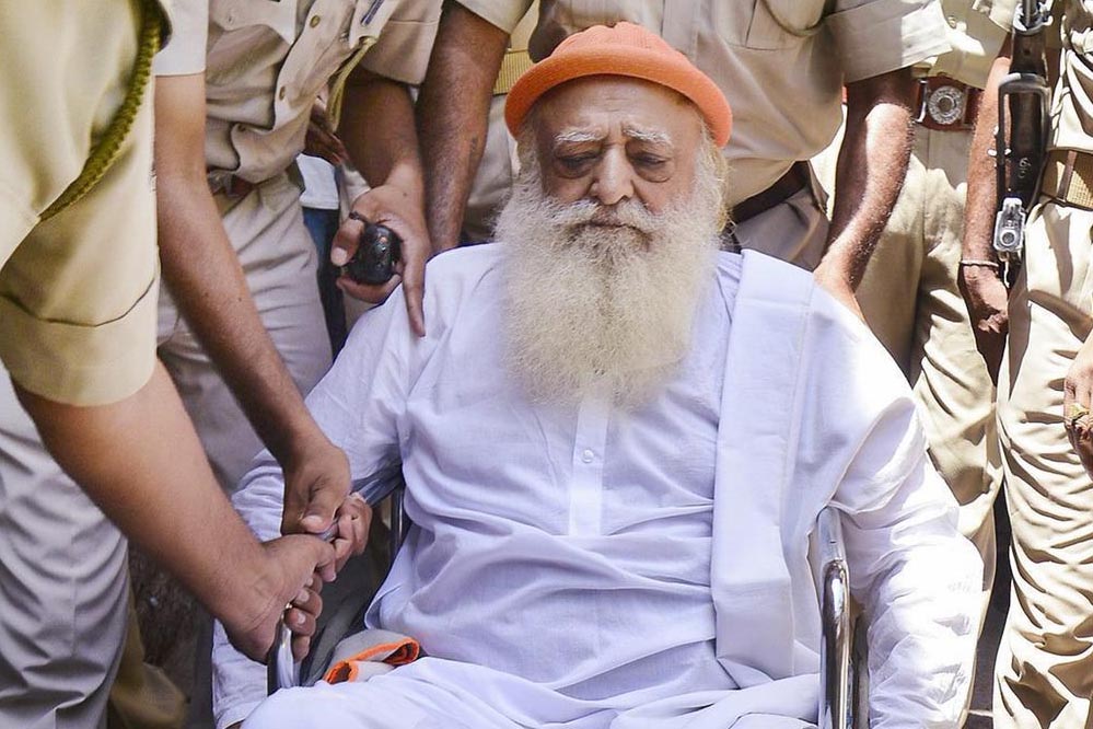 सुप्रीम कोर्ट पहुंचा मामला, आसाराम की जमानत रद्द करने की मांग