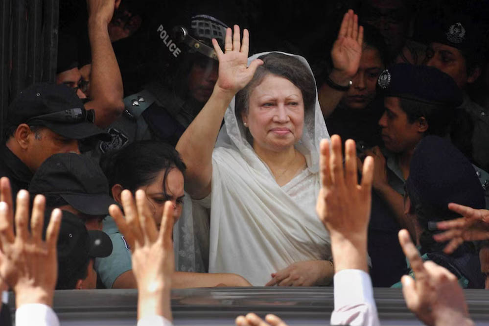 बांग्लादेश की पूर्व प्रधानमंत्री खालिदा जिया का निधन, 80 वर्ष की आयु में ली अंतिम सांस