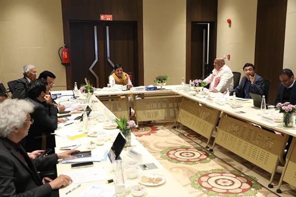 मुख्यमंत्री डॉ. यादव ने भूमि संबंधी लंबित प्रकरणों के समाधान हेतु राजस्व अभियान की पुनः शुरुआत की घोषणा की