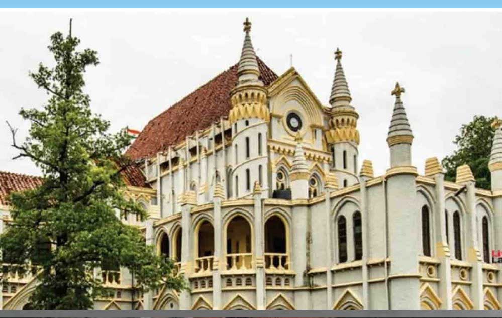 पत्नी की बेवफाई पर MP हाईकोर्ट का बड़ा फैसला, तस्वीरों को साक्ष्य मानते हुए इंडियन एविडेंस एक्ट पर की टिप्पणी