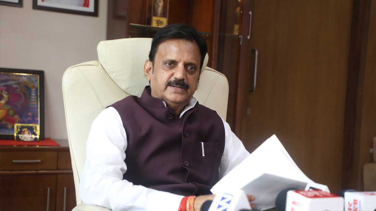 सरकार की सर्वोच्च प्राथमिकता महिलाओं का स्वास्थ्य और इमरजेंसी सेवाएं: उप मुख्यमंत्री शुक्ल