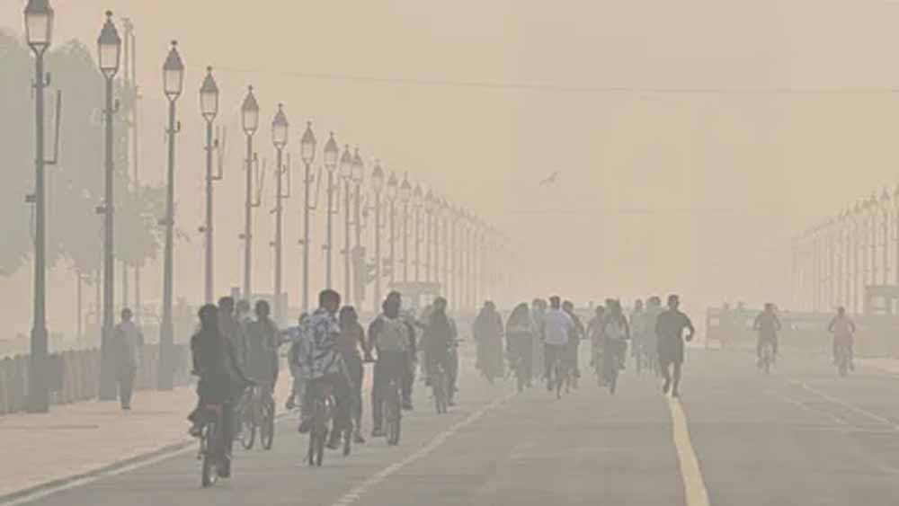 दिल्ली का प्रदूषण अंतरराष्ट्रीय मुद्दा बना, सिंगापुर ने ट्रैवल और हेल्थ चेतावनी जारी की