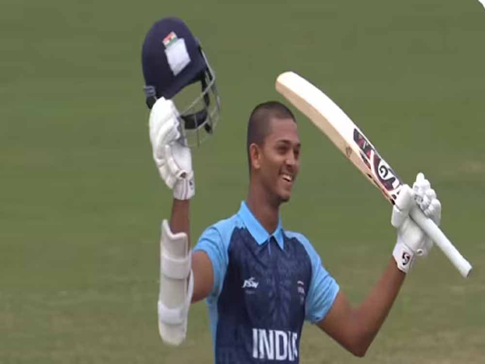 यशस्वी जायसवाल की सेंचुरी का धमाका, मुंबई ने SMAT में कर दिखाया नामुमकिन रनचेज