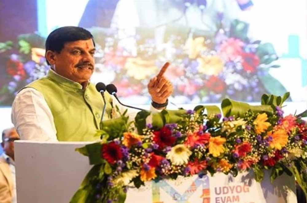 मुख्यमंत्री ने सतना में विंध्य व्यापार मेले में आयोजित कार्यक्रम को किया संबोधित